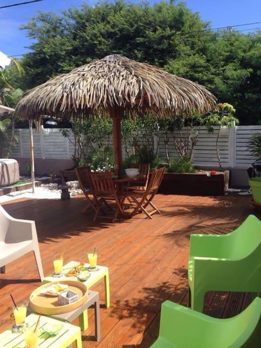 Charmant Bungalow Un P'Tit Coin De Paradis Saint-Francois  Extérieur photo